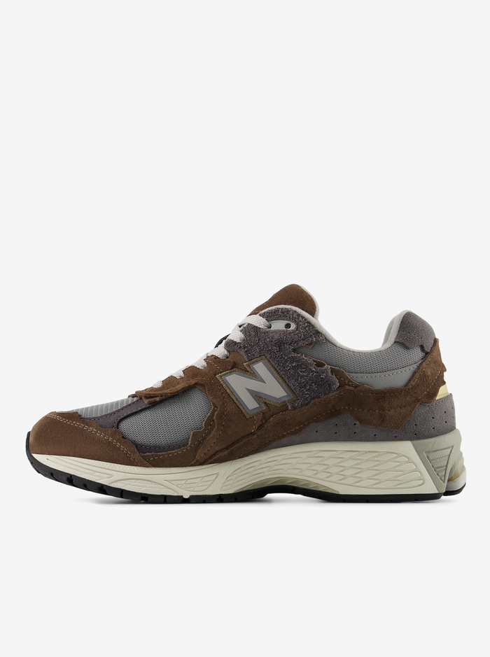 2002R Unisex