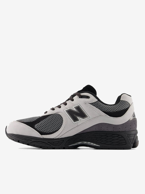 2002R Unisex