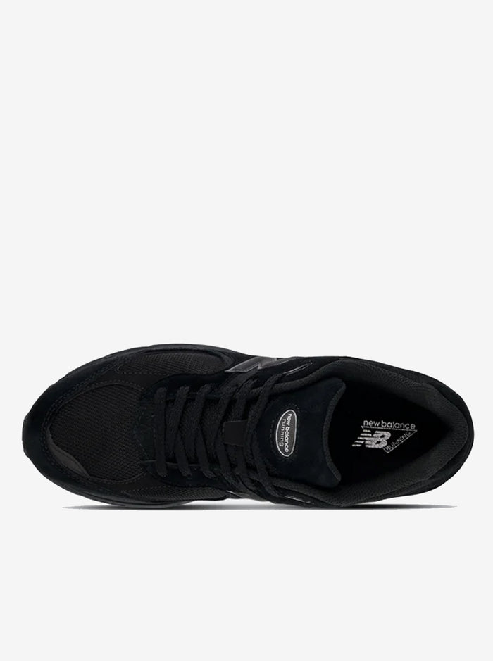 2002R Unisex