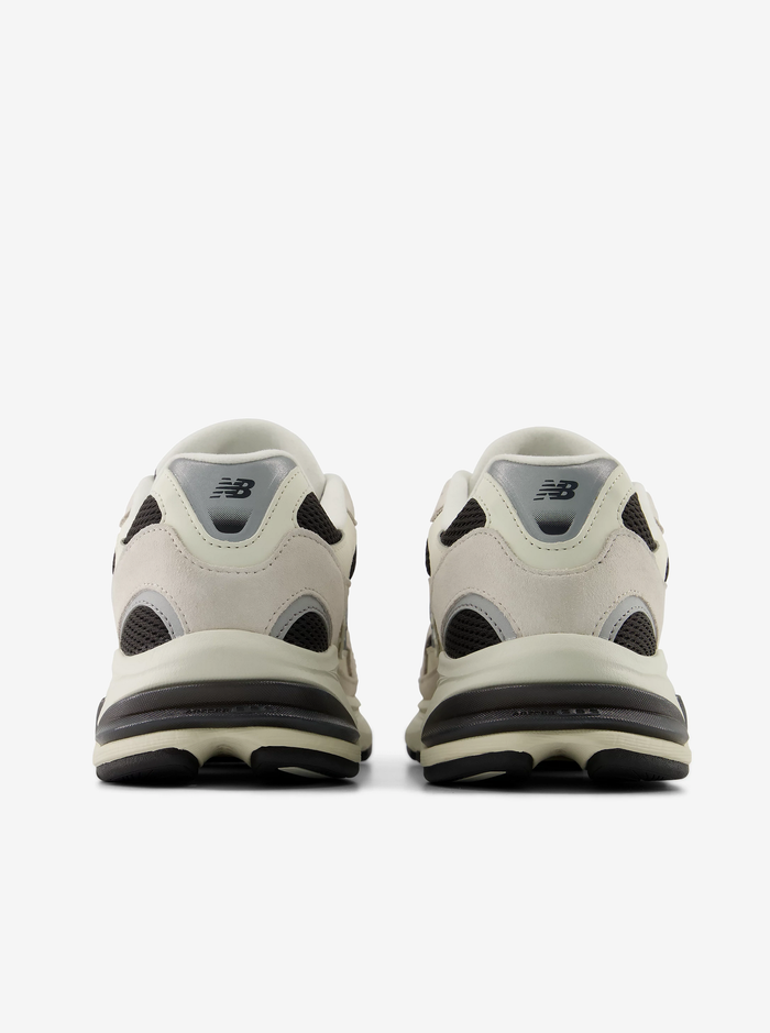 2010 Unisex