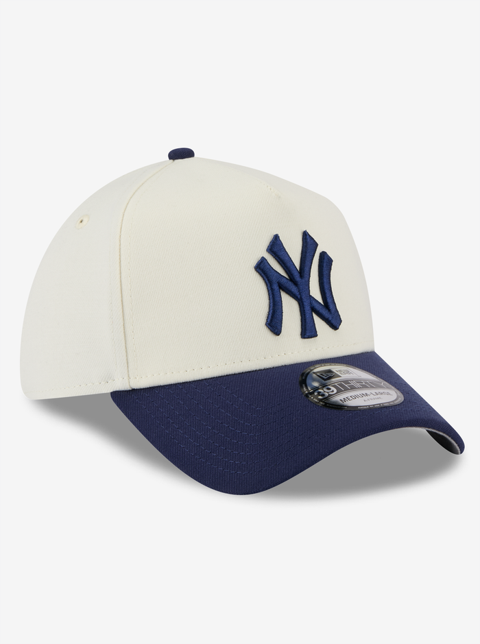 3930 A-Frame New York Yankees 2-Tone Snapback Cap