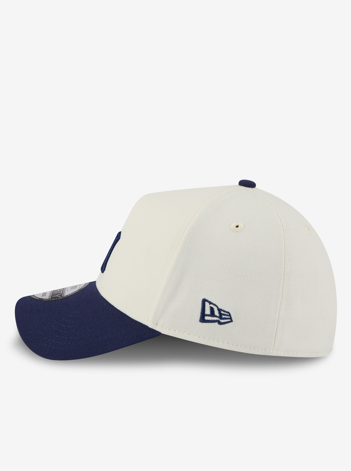 3930 A-Frame New York Yankees 2-Tone Snapback Cap