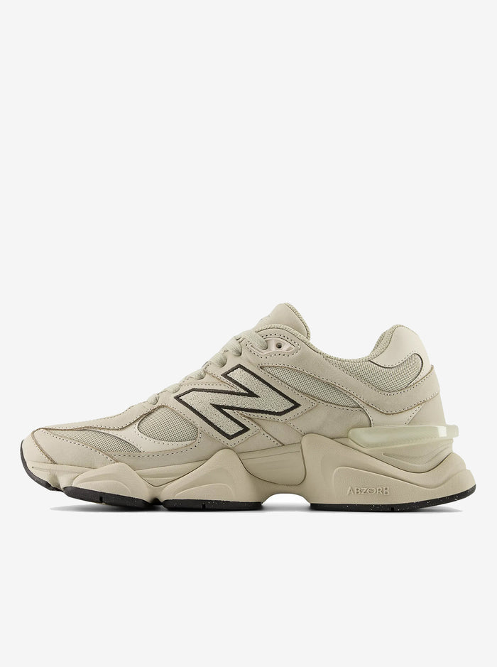 9060 Unisex