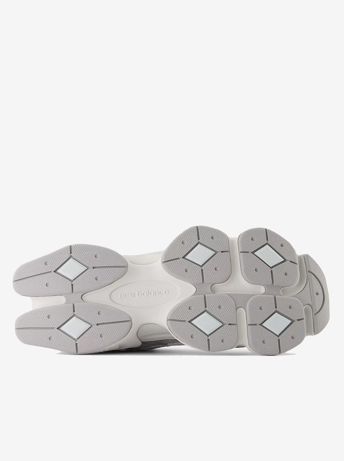 9060 Unisex