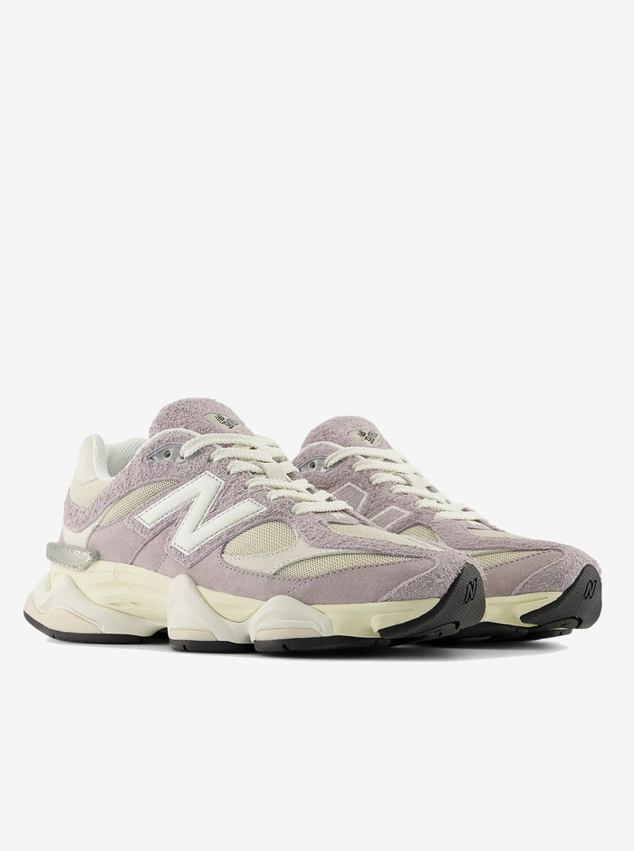 9060 Unisex