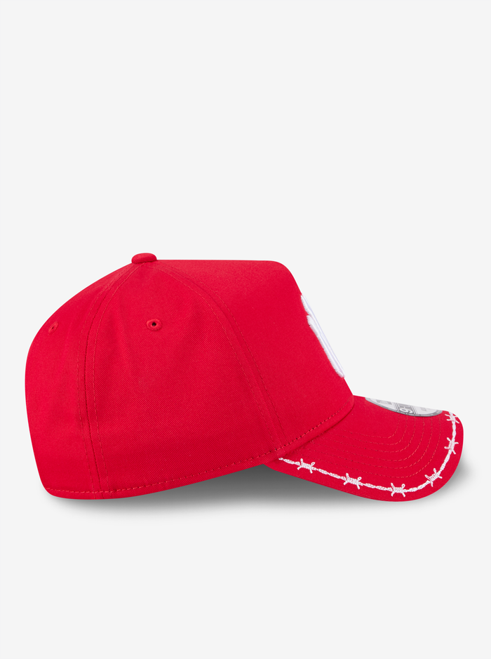 940 A-Frame New York Yankees Barb Visor Cap