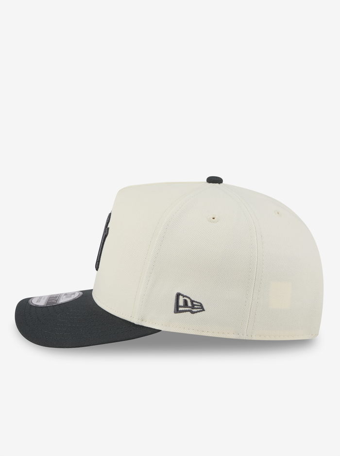 950 A-Frame New York Yankees 2-Tone Snapback Cap