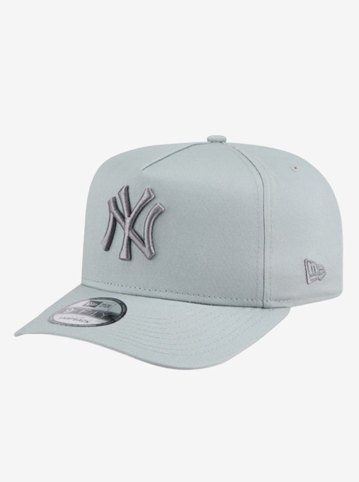 950 A-Frame New York Yankees Snapback Cap
