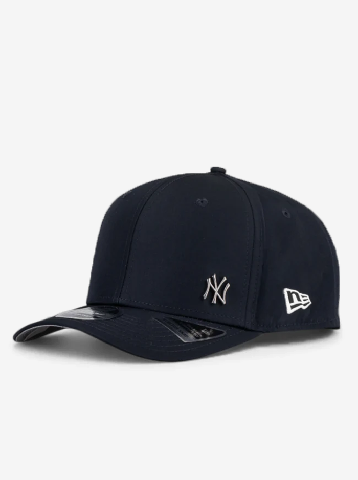 970 New York Yankees Stretch Snap Cap