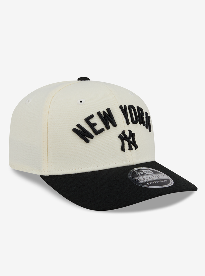 970 New York Yankees Stretch Snap Cap