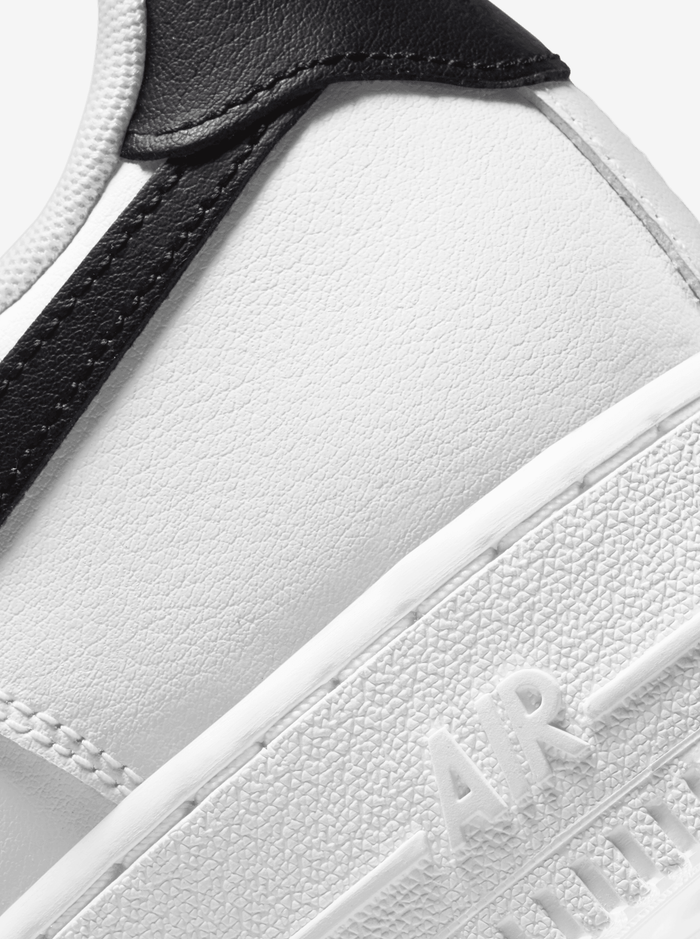 Air Force 1 '07 Essentials Womens