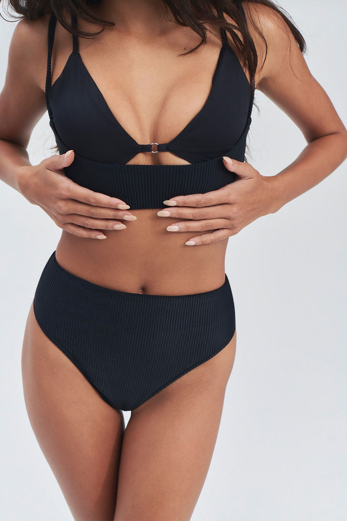 Bellamy Ribbed Bikini Top Black