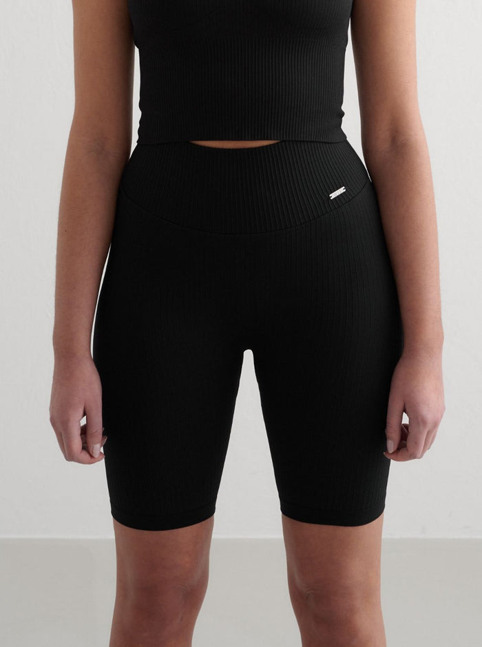 Black Ribbed Seamless Biker Shorts