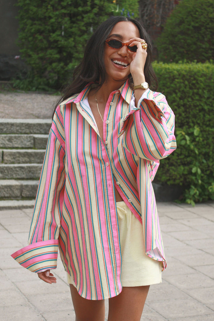 Breezy classic shirt mood ring