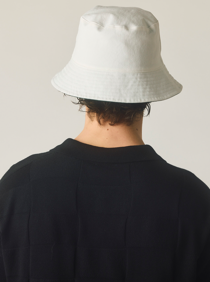 Bucket Hat in White
