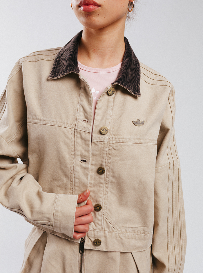 Canvas Tracktop