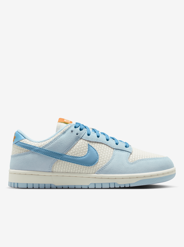Dunk Low SE Womens