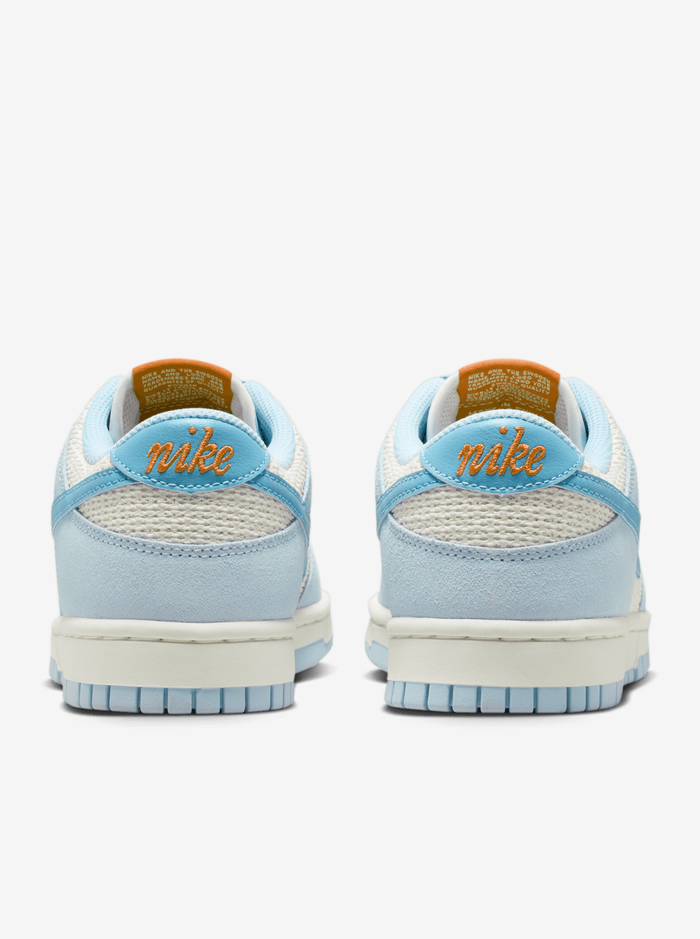 Dunk Low SE Womens
