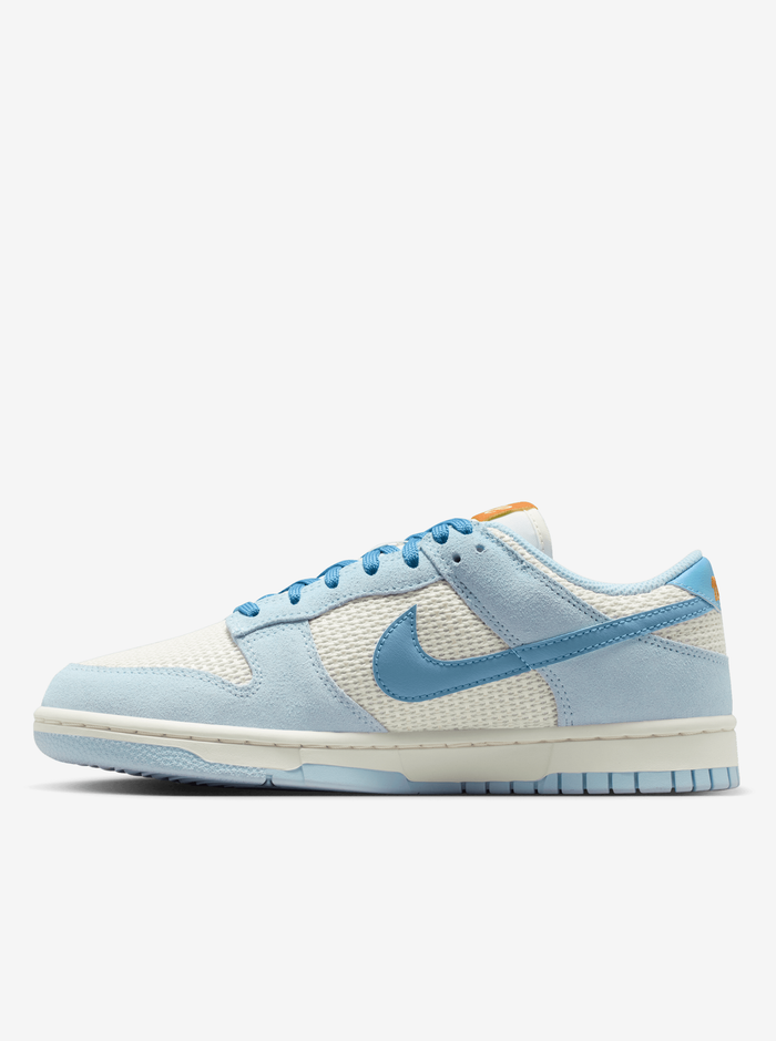 Dunk Low SE Womens