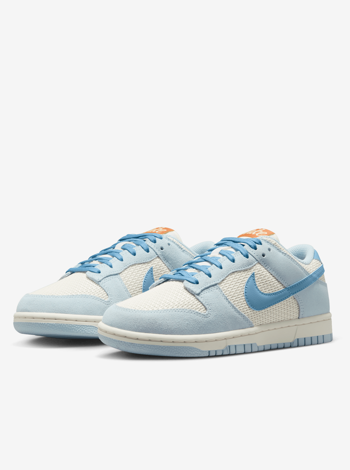 Dunk Low SE Womens
