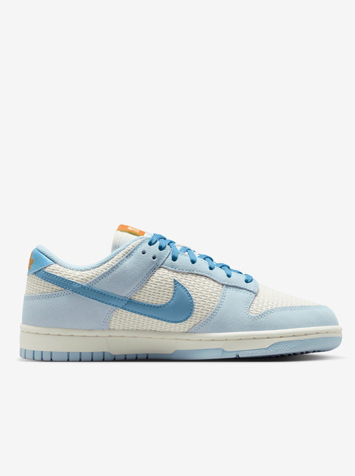 Dunk Low SE Womens