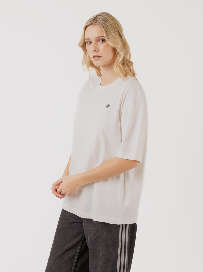 Essentials Boyfriend T-Shirt