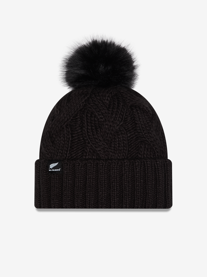 Faux Fur Knitted All Blacks Beanie