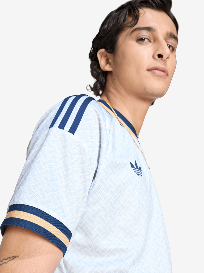 Italy 26 Away Replica Jersey