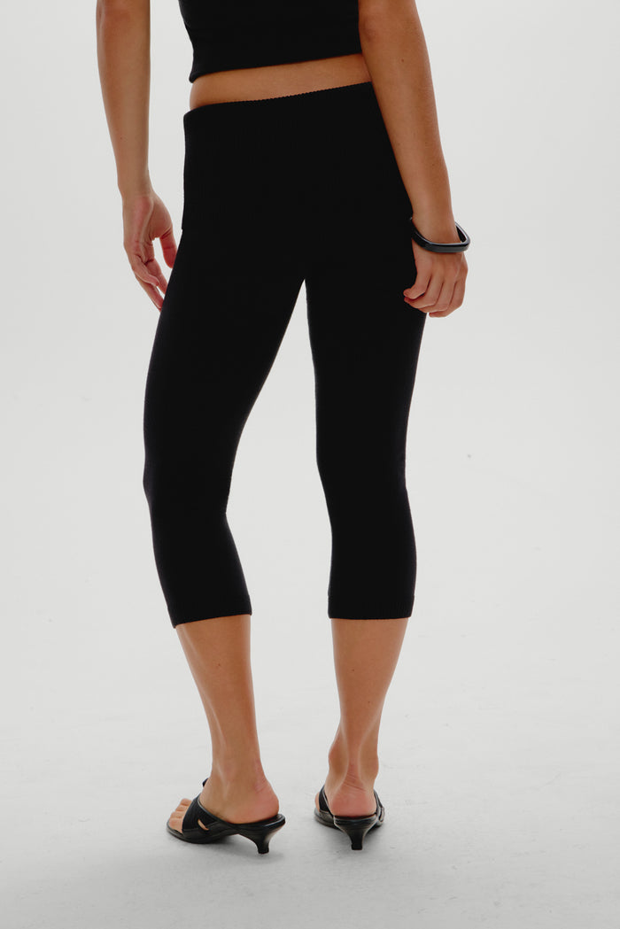 Milo Capri Pants - Black