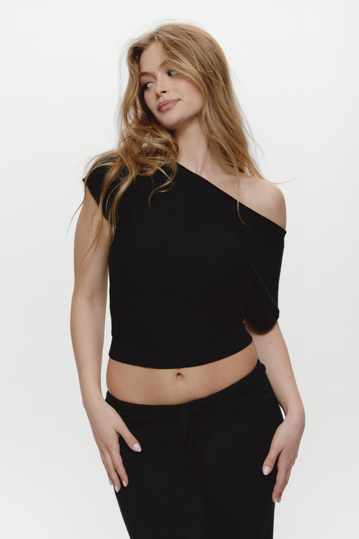 Montecito Boat Neck Knit Shirt - Black
