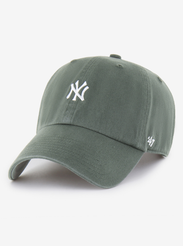 New York Yankees Clean Up Baserunner Cap