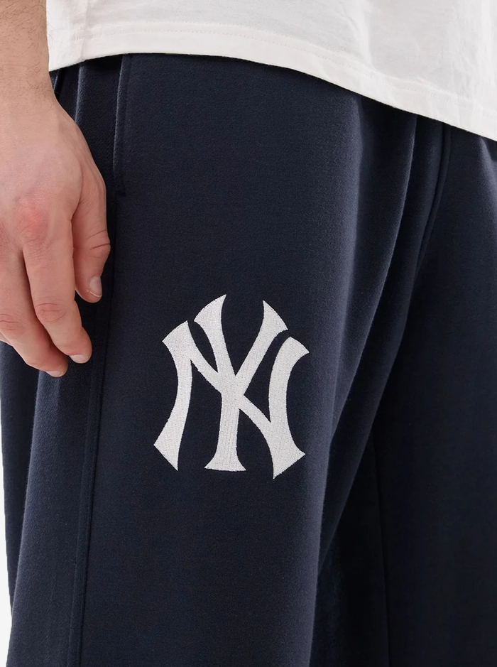New York Yankees Straight Jogger