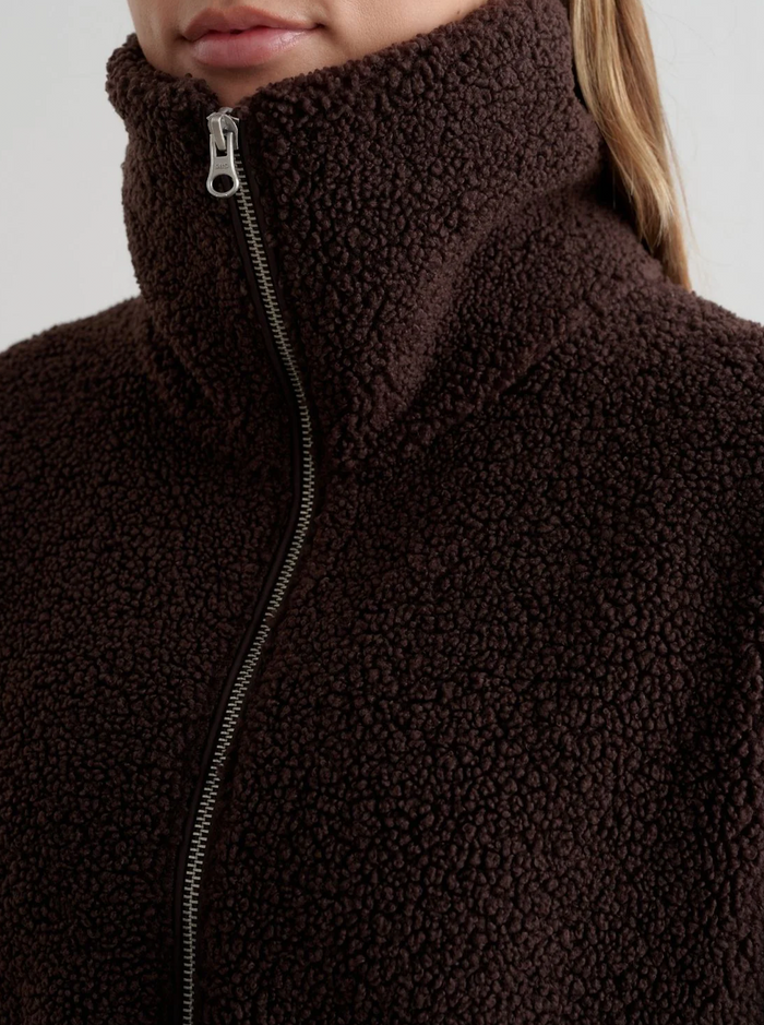 Pile Jacket in Cocoa