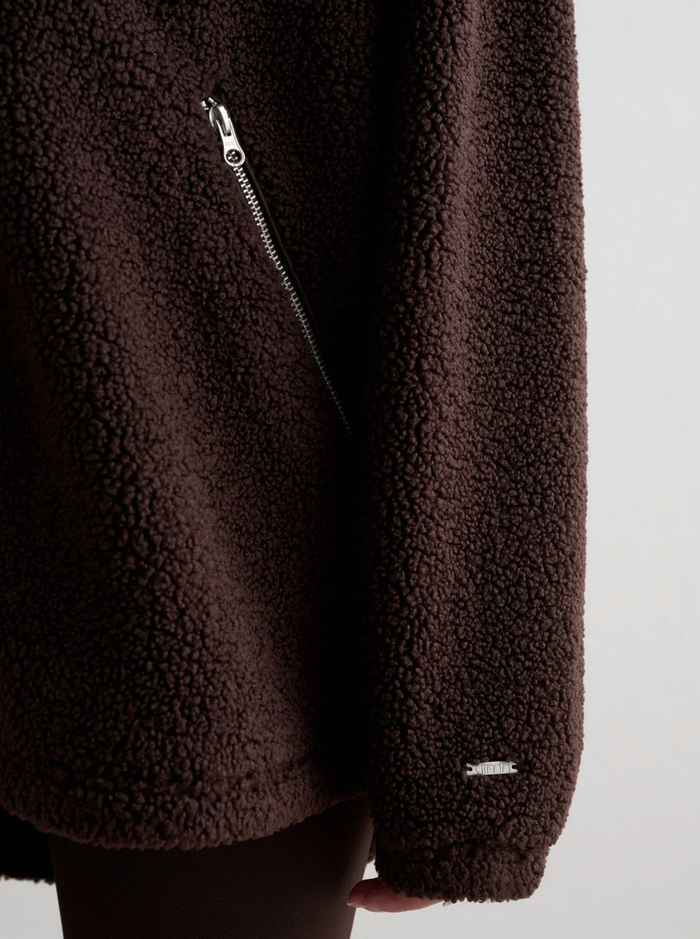 Pile Jacket in Cocoa