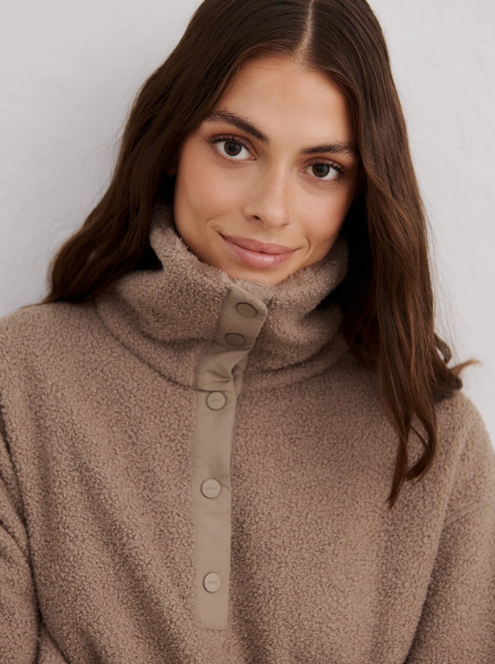 Polar Fleece Long Sleeve in Espresso