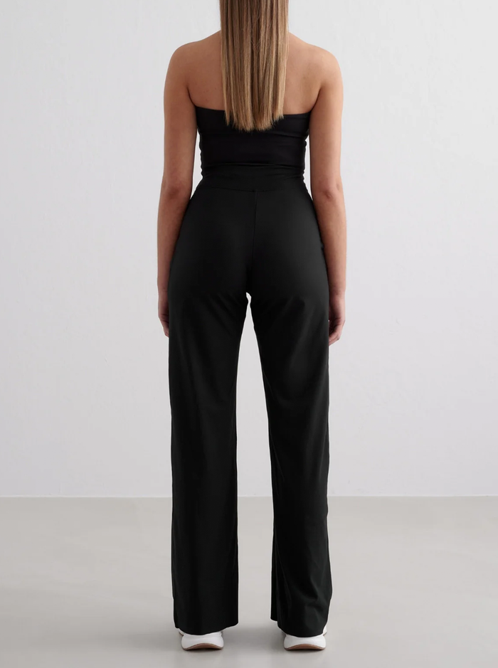 Sense Pants in Black