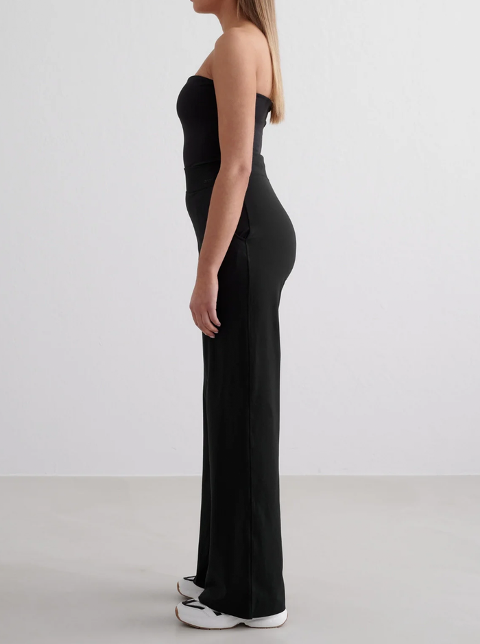 Sense Pants in Black