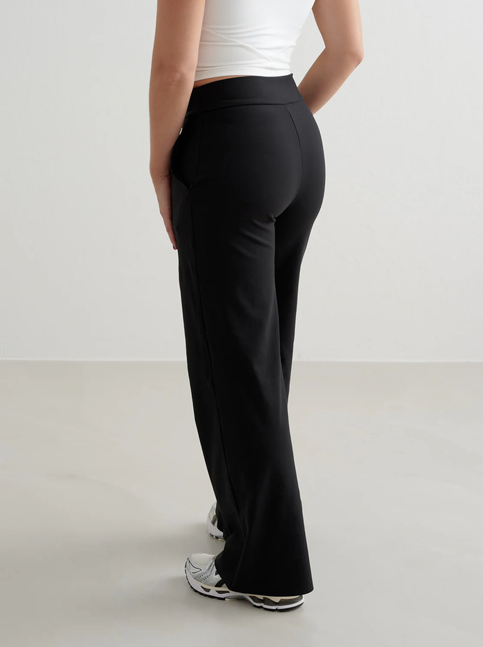 Sense Petite Pants in Black