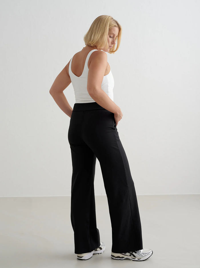 Sense Petite Pants in Black