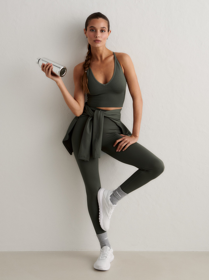 Shape Seamless Cross Back Bralette in Ivy