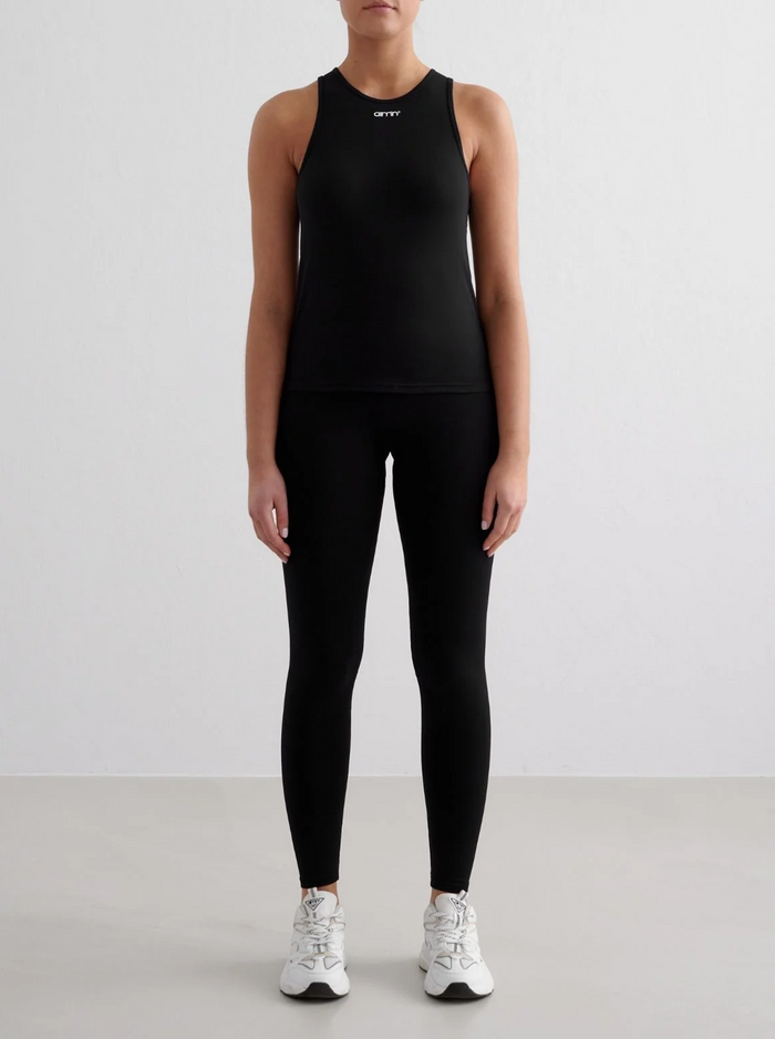 Soft Basic Singlet in Black