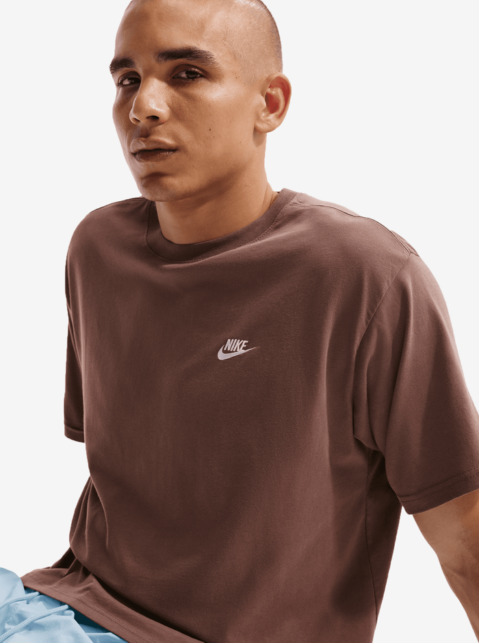 Sportswear Club Tee