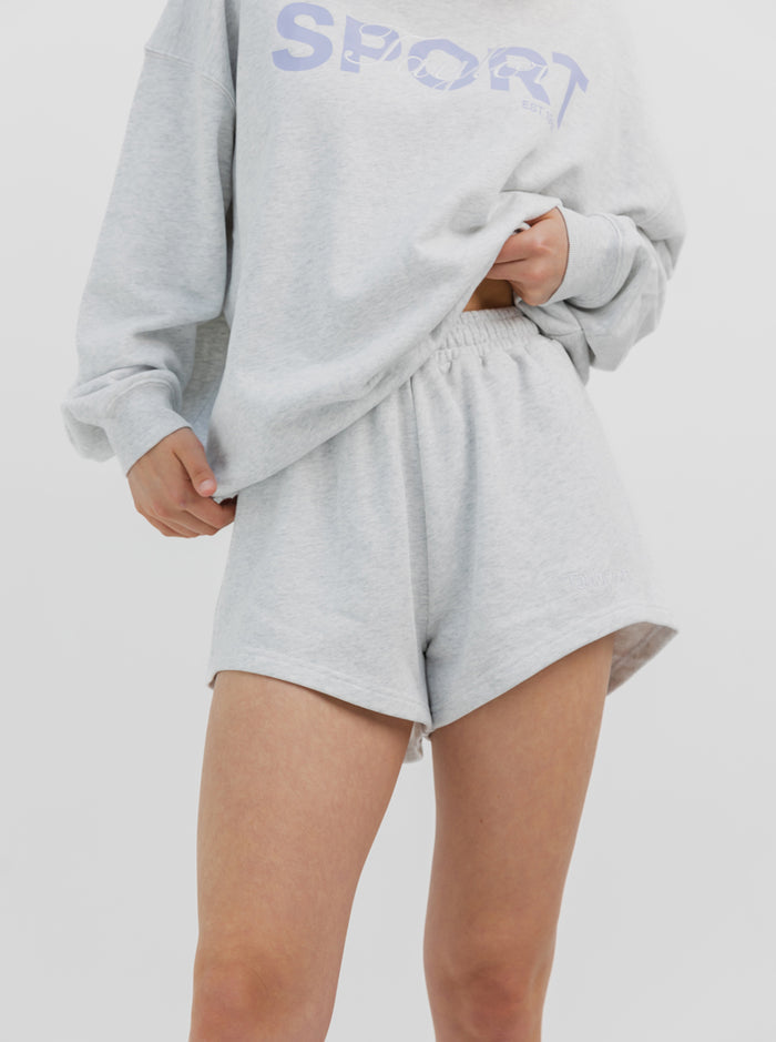 Summer Short in Snow Marle
