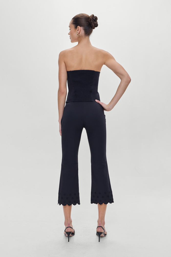 Twilight Capri Pants Black