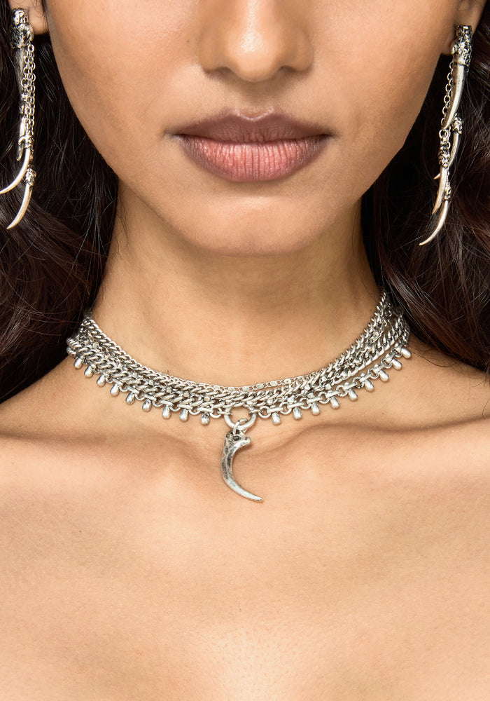 Valuma Layered Claw Choker