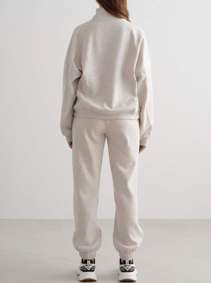 Varsity Sweat Half Zip in Beige Melange