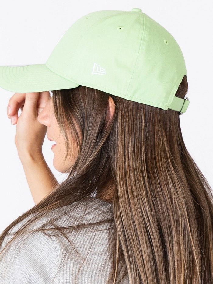 Womens 940 Mini New York Yankees Strapback Cap