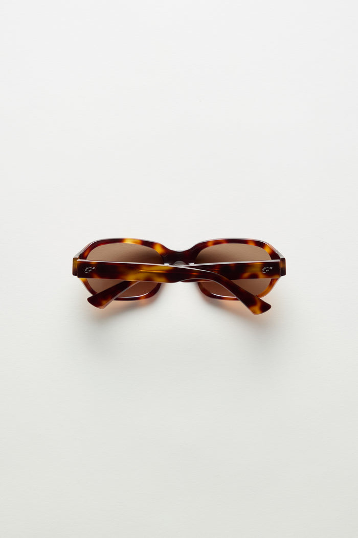 x LEXXOLA Frank Sunglasses - Venice
