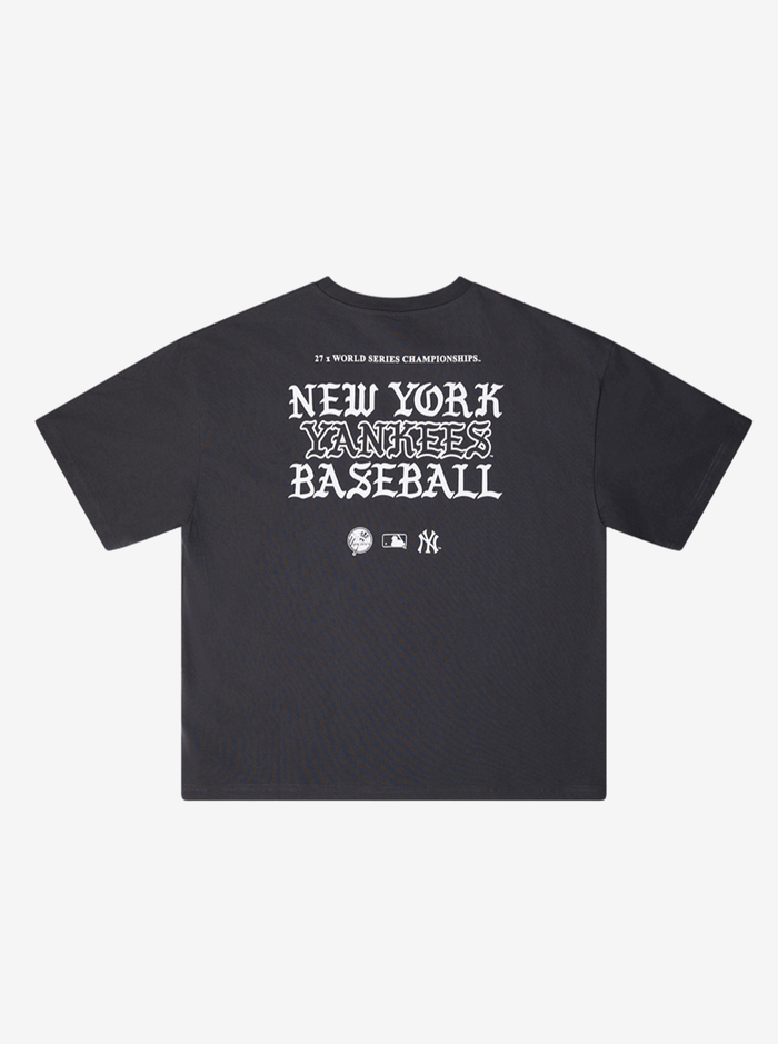Yankees Black Letter Box Tee