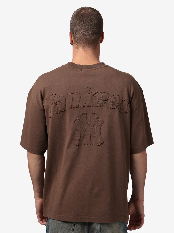 Yankees Raw Edge Applique Box Tee